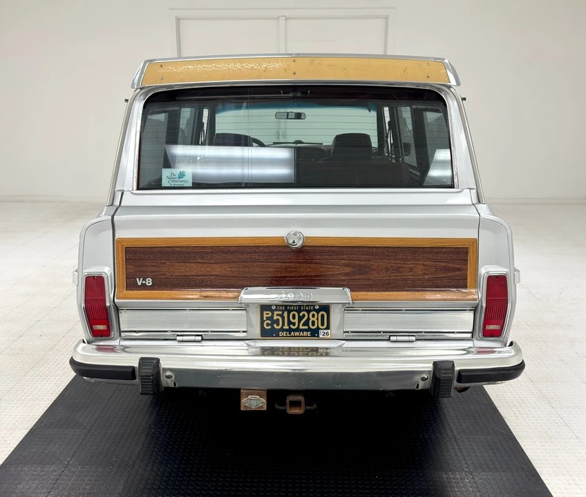 1988 Jeep SJ Wagoneer - Image 4 of 12