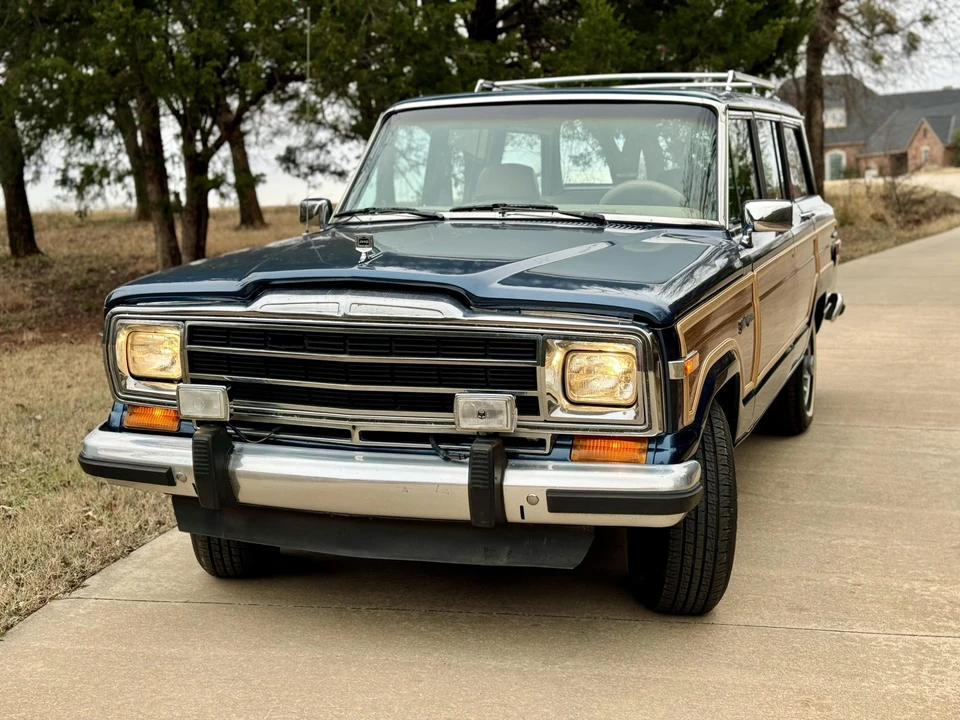 1988 Jeep SJ Grand Wagoneer - Image 31 of 31