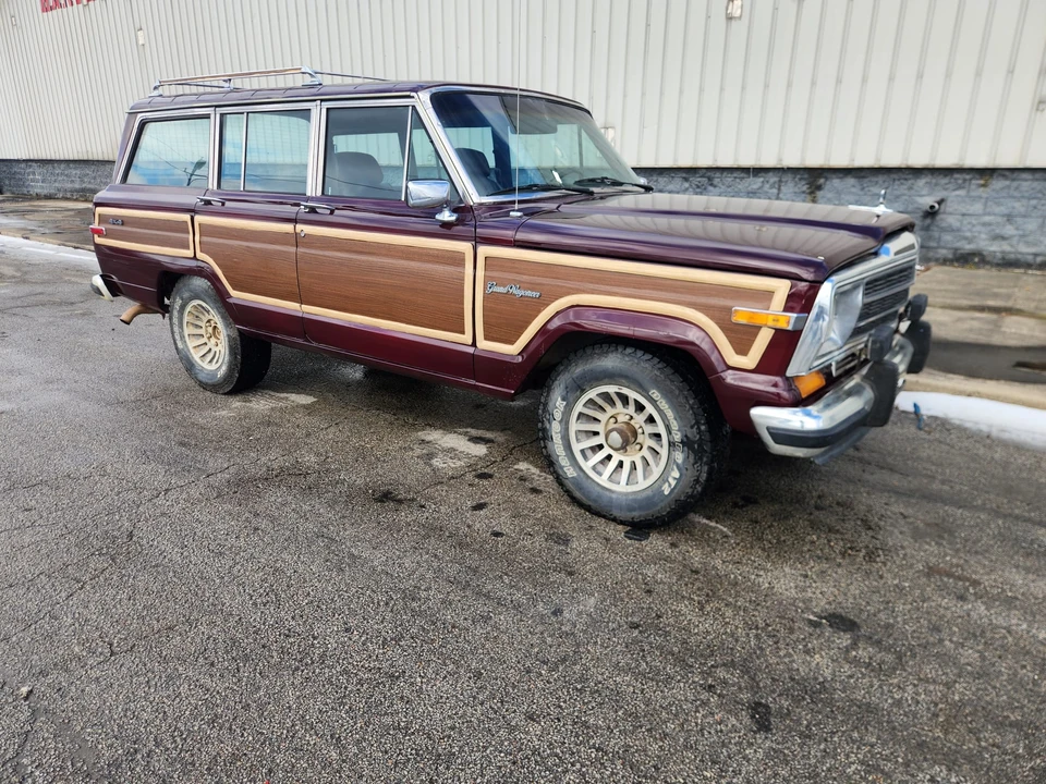 1988 Jeep SJ Grand Wagoneer - Image 27 of 31
