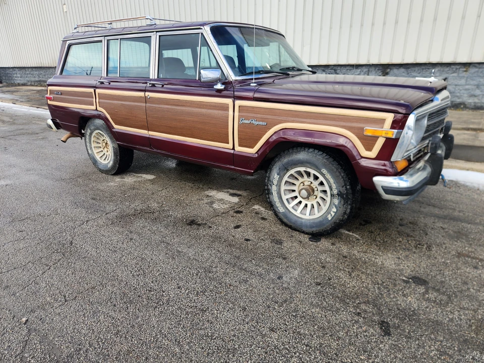 1988 Jeep SJ Grand Wagoneer - Image 24 of 31
