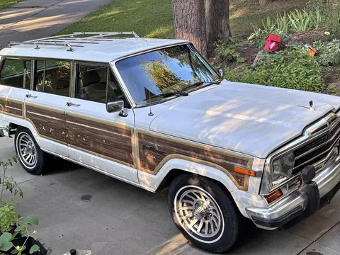 1988 Jeep Grand Wagoneer