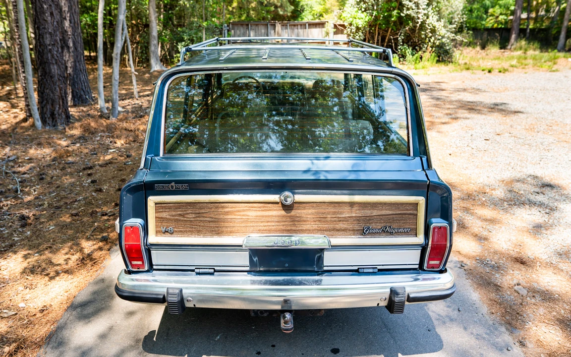 1988 Jeep SJ Grand Wagoneer - Image 26 of 31
