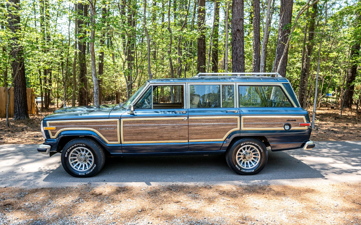 1988 Jeep SJ Grand Wagoneer - Image 31 of 31