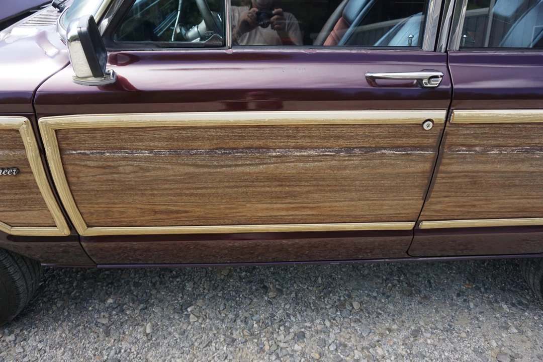 1988 Jeep SJ Grand Wagoneer - Image 22 of 31