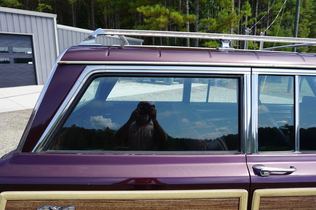 1988 Jeep SJ Grand Wagoneer - Image 31 of 31