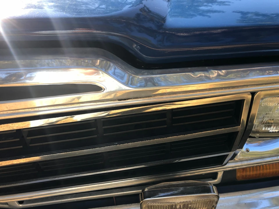 1988 Jeep SJ Grand Wagoneer - Image 20 of 31