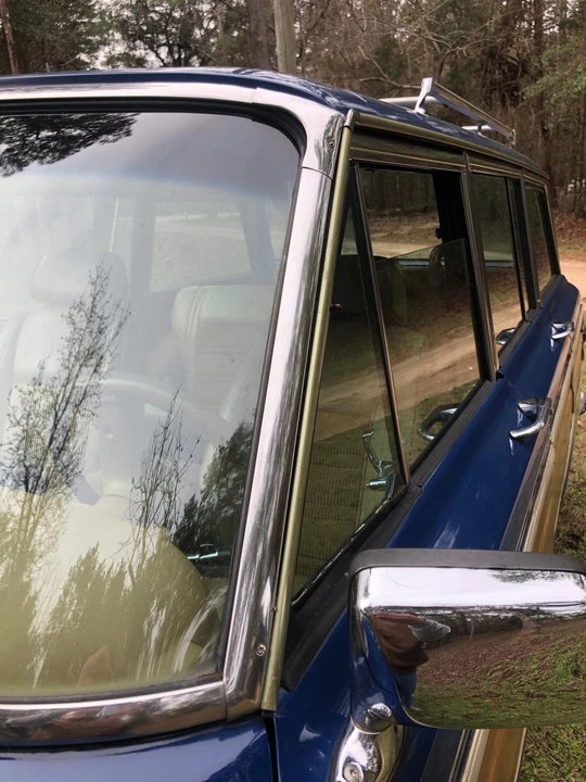 1988 Jeep SJ Grand Wagoneer - Image 22 of 31