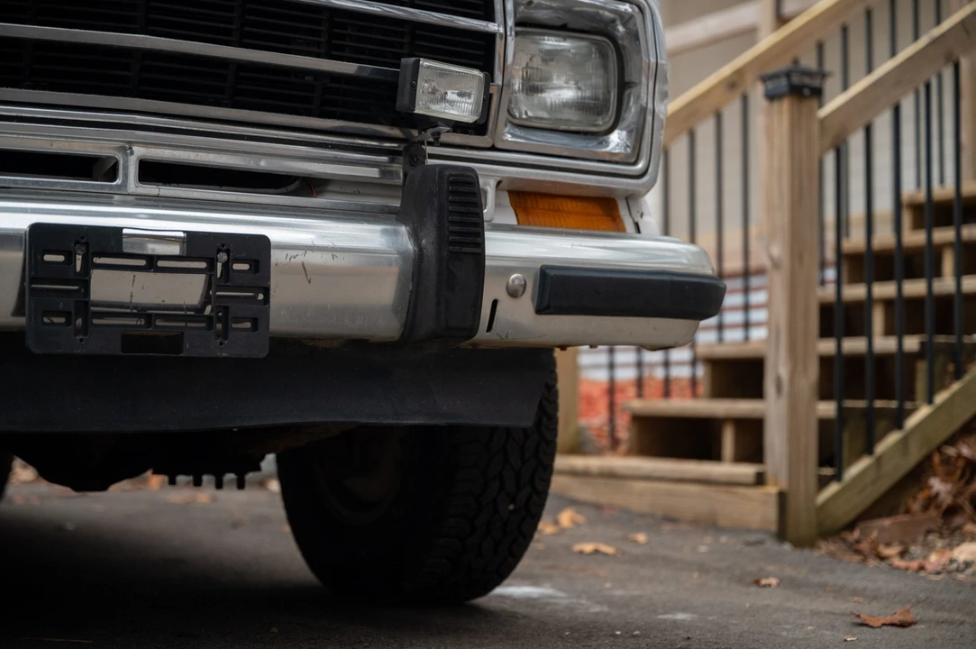1988 Jeep SJ Grand Wagoneer - Image 15 of 31