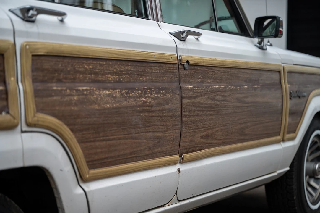 1988 Jeep SJ Grand Wagoneer - Image 26 of 31