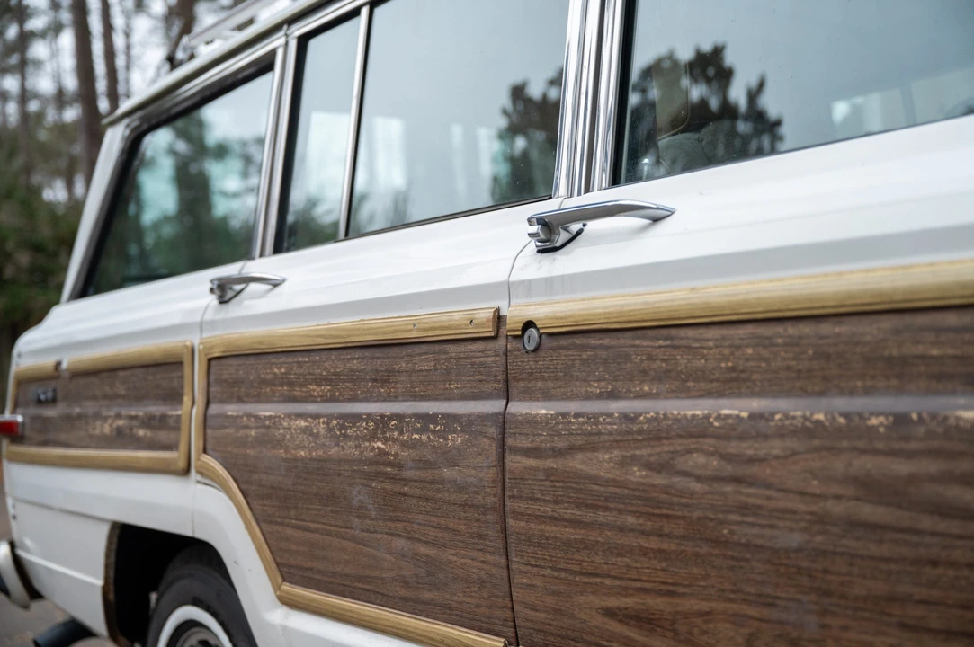 1988 Jeep SJ Grand Wagoneer - Image 30 of 31