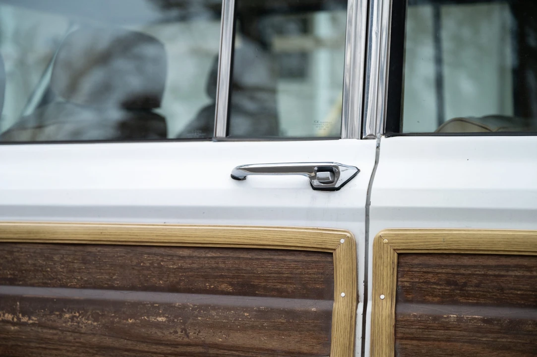 1988 Jeep SJ Grand Wagoneer - Image 31 of 31