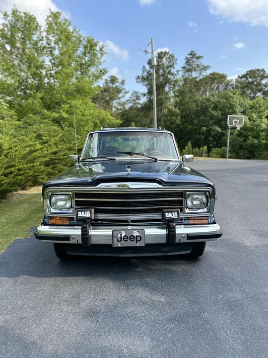 1988 Jeep SJ Grand Wagoneer - Image 3 of 31