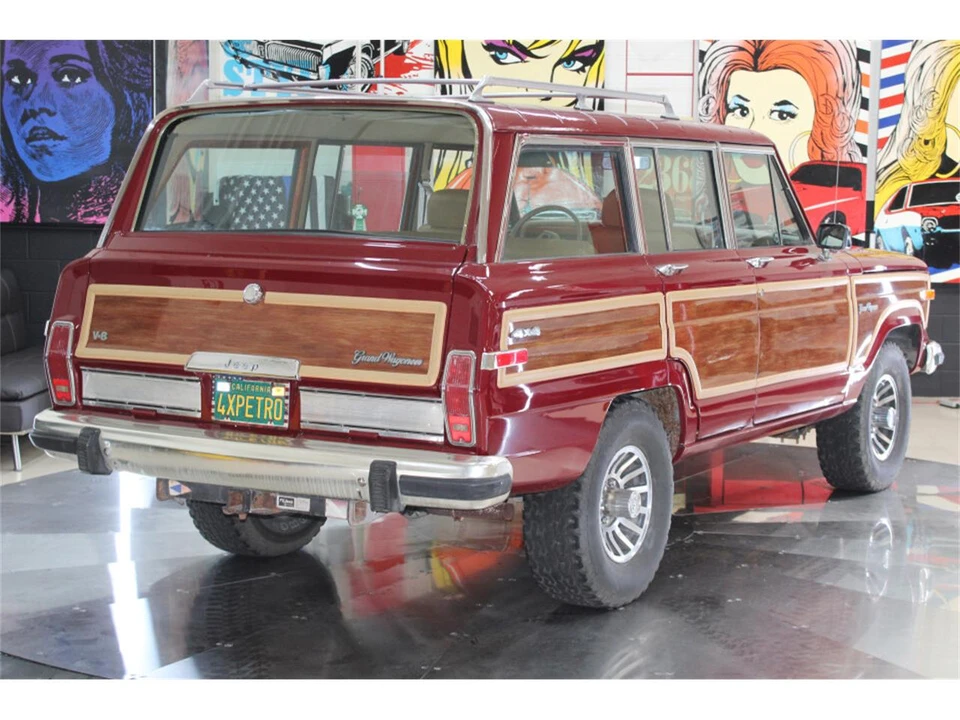 1988 Jeep SJ Grand Wagoneer - Image 6 of 31
