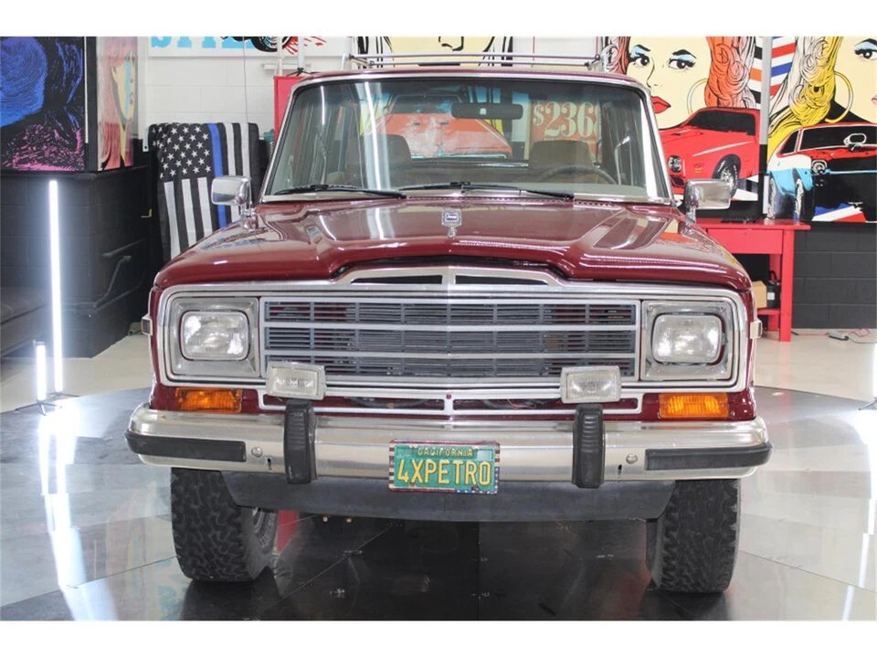 1988 Jeep SJ Grand Wagoneer - Image 8 of 31