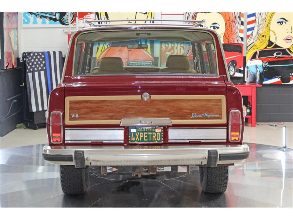 1988 Jeep SJ Grand Wagoneer - Image 9 of 31