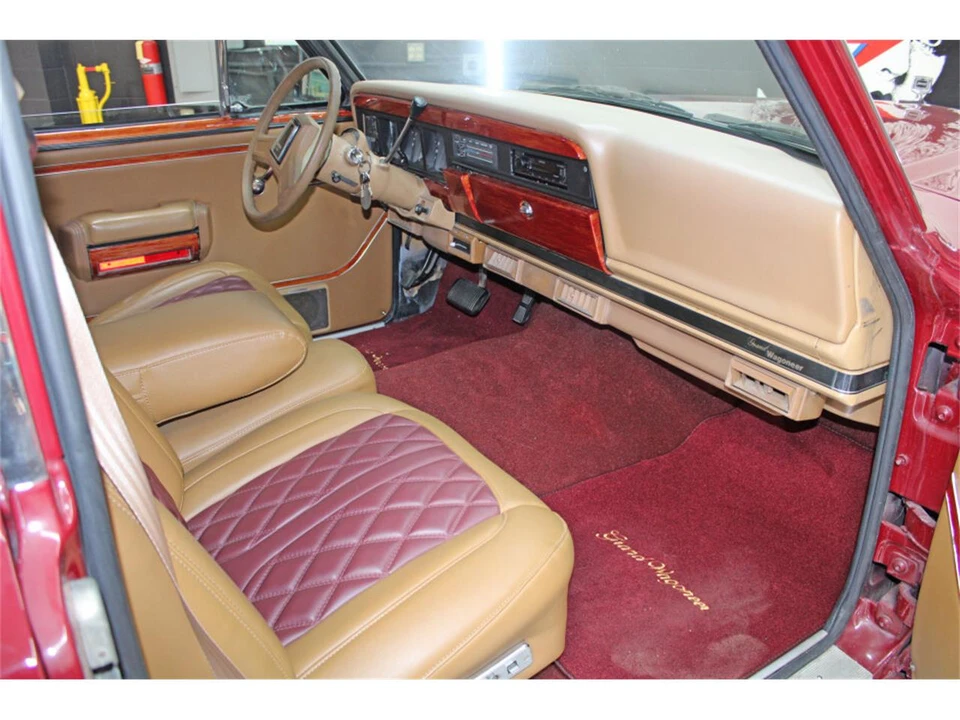1988 Jeep SJ Grand Wagoneer - Image 31 of 31