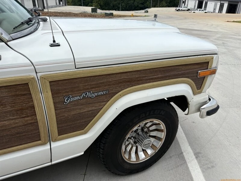1988 Jeep - Image 19 of 31