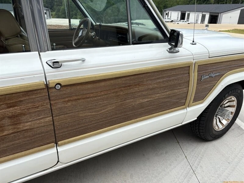1988 Jeep - Image 18 of 31
