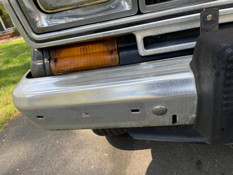 1988 Jeep SJ Grand Wagoneer - Image 10 of 18