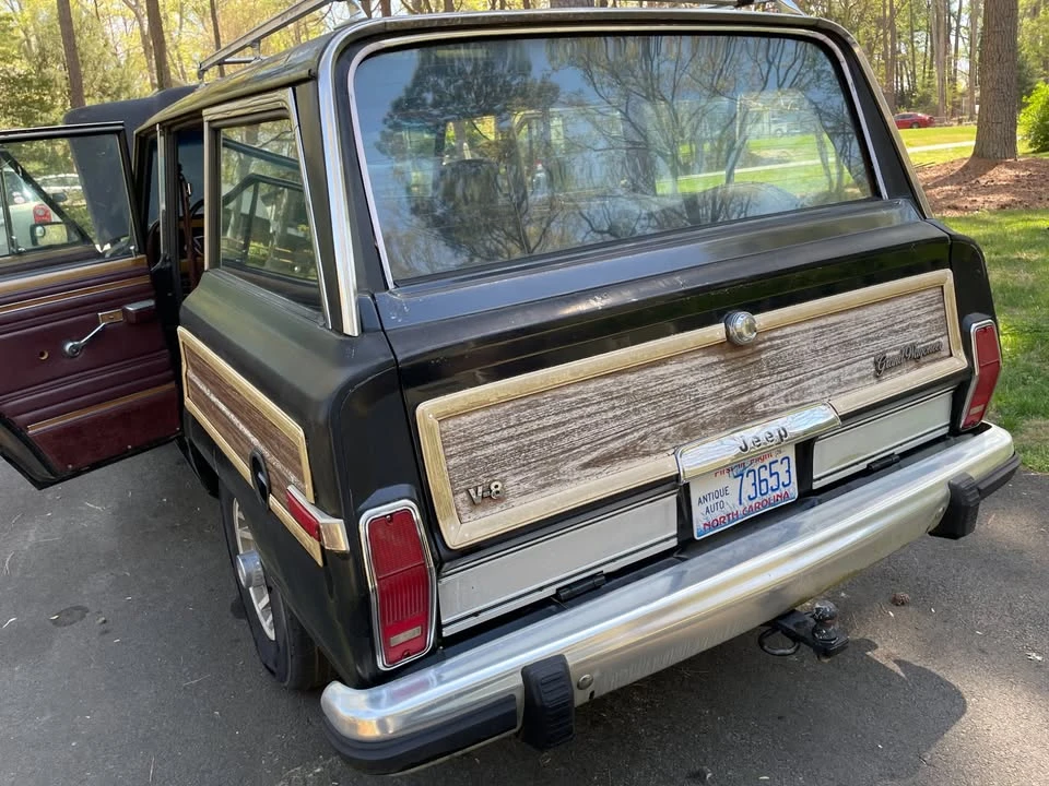 1988 Jeep SJ Grand Wagoneer - Image 5 of 18
