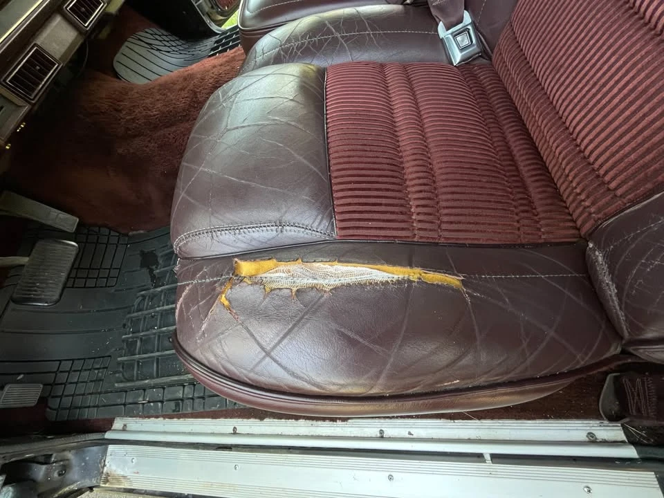 1988 Jeep SJ Grand Wagoneer - Image 13 of 18