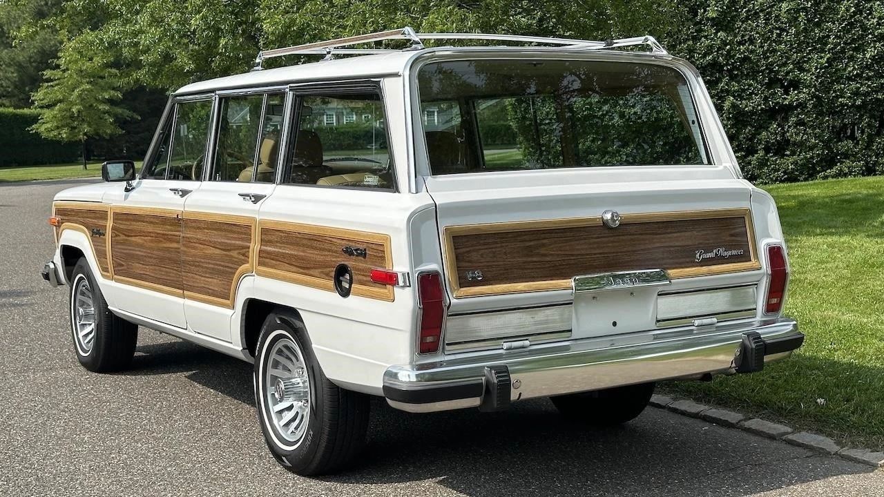 1988 Jeep SJ Wagoneer - Image 4 of 21