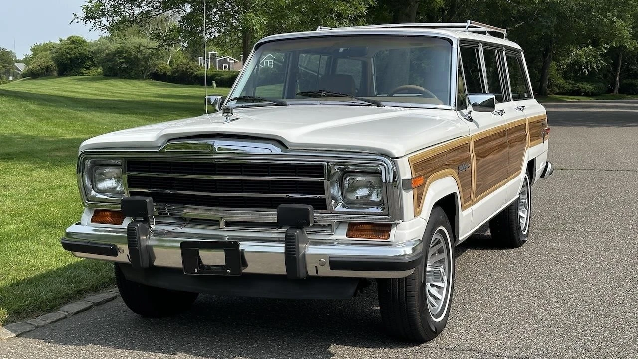 1988 Jeep SJ Wagoneer - Image 11 of 21