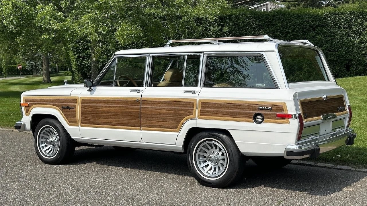 1988 Jeep SJ Wagoneer - Image 6 of 21