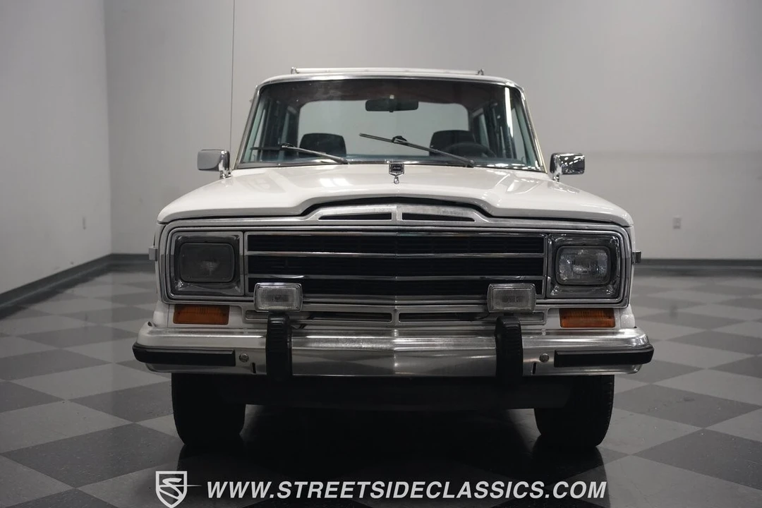 1988 Jeep SJ Wagoneer - Image 6 of 12