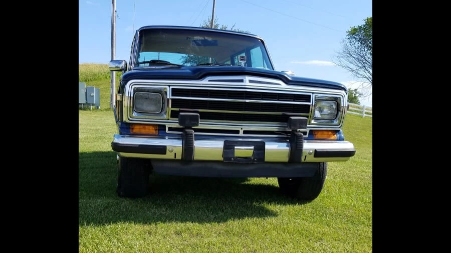 1988 Jeep XJ Wagoneer - Image 2 of 5