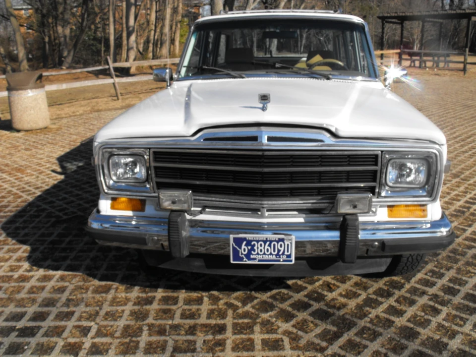 1988 Jeep SJ Wagoneer - Image 4 of 21