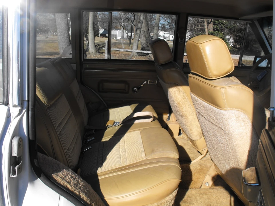 1988 Jeep SJ Wagoneer - Image 13 of 21