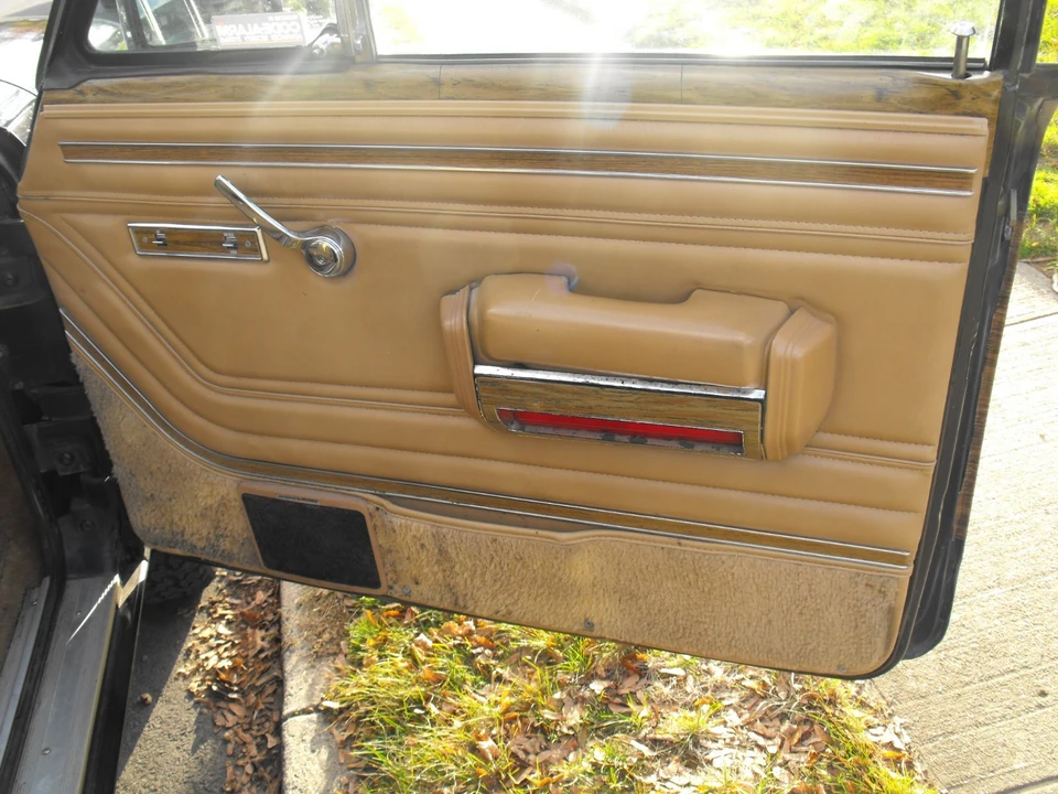 1988 Jeep SJ Wagoneer - Image 9 of 21