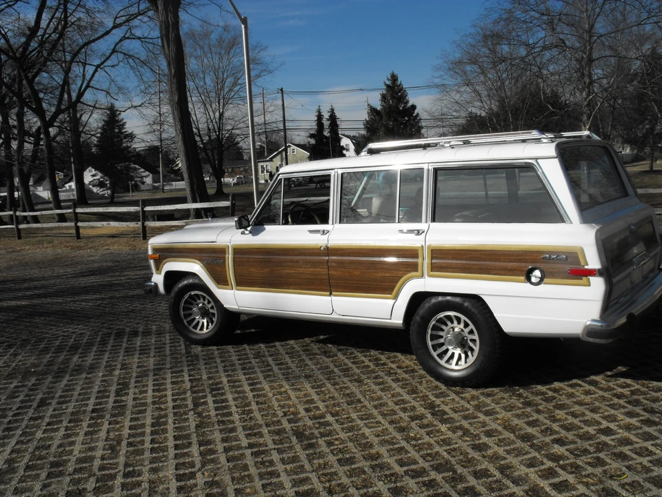 1988 Jeep SJ Wagoneer - Image 2 of 21