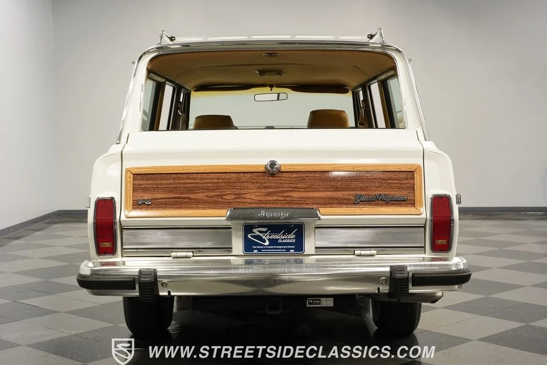 1988 Jeep SJ Wagoneer - Image 11 of 12