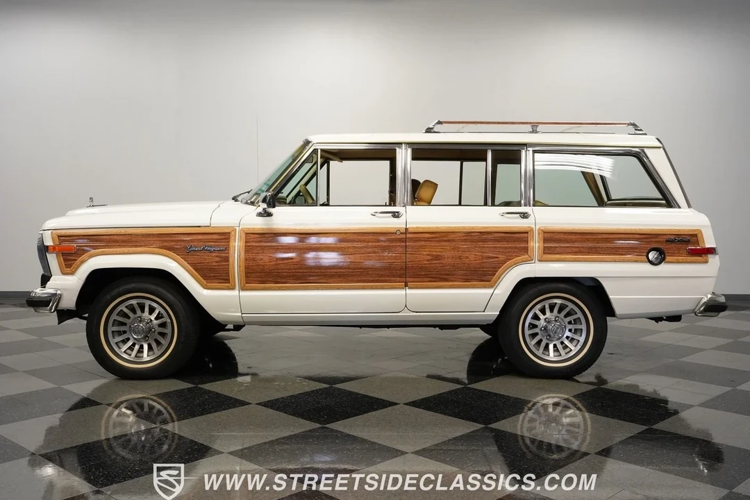 1988 Jeep SJ Wagoneer - Image 3 of 12