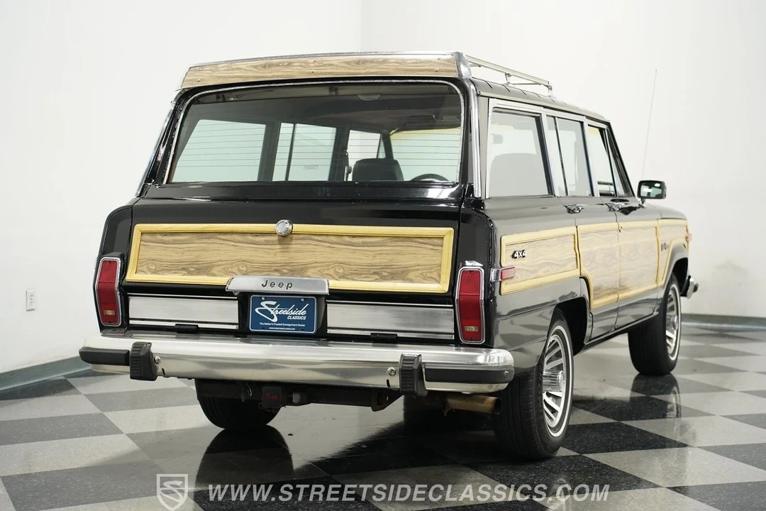 1988 Jeep XJ Wagoneer - Image 12 of 21