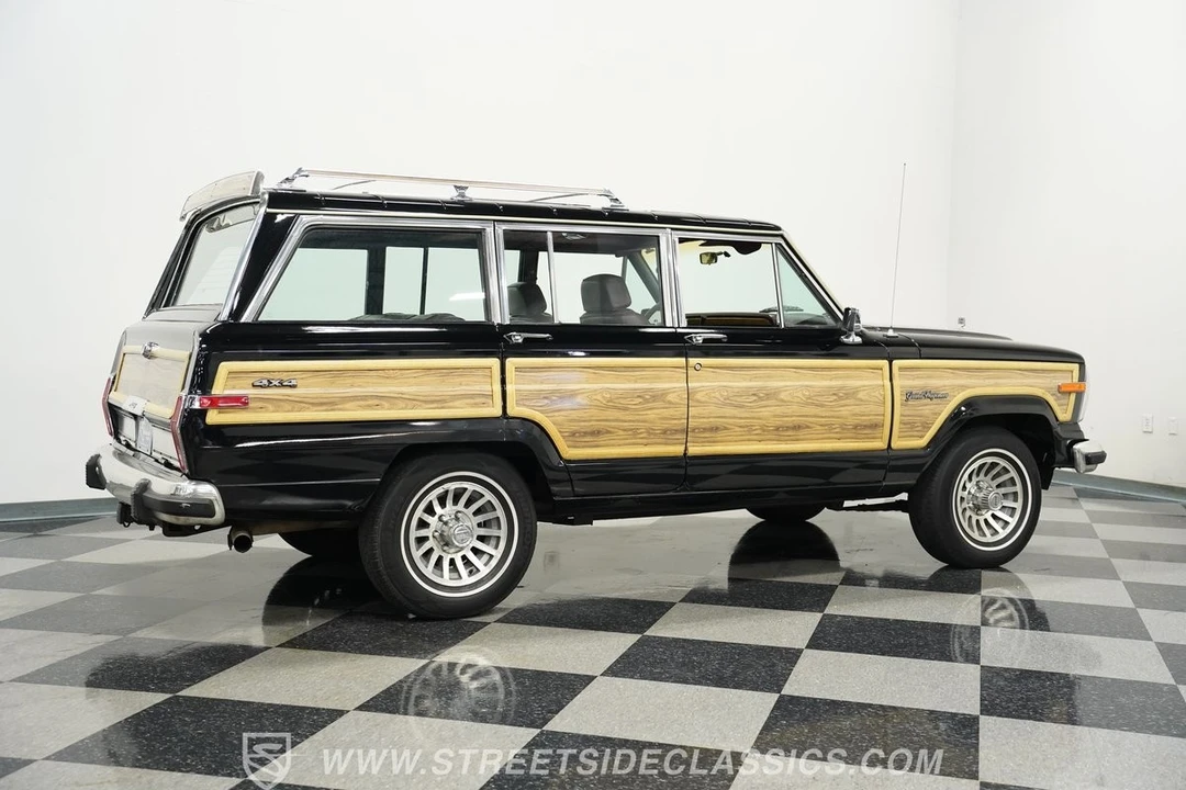 1988 Jeep XJ Wagoneer - Image 14 of 21