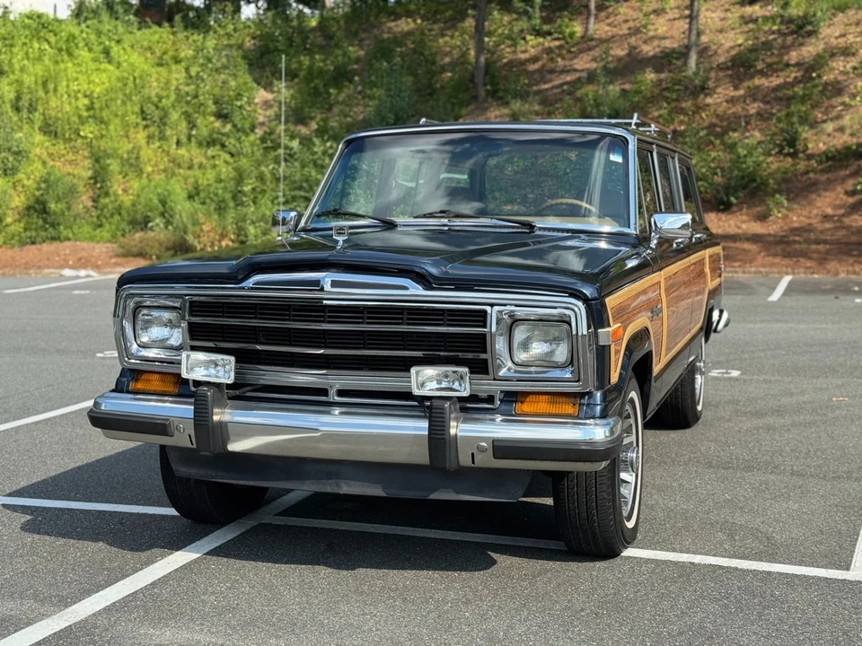 1988 Jeep SJ Wagoneer - Image 3 of 21