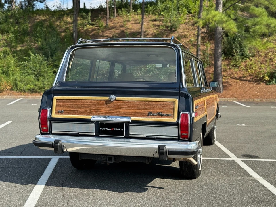 1988 Jeep SJ Wagoneer - Image 11 of 21
