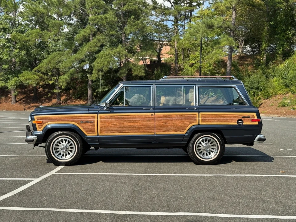 1988 Jeep SJ Wagoneer - Image 6 of 21