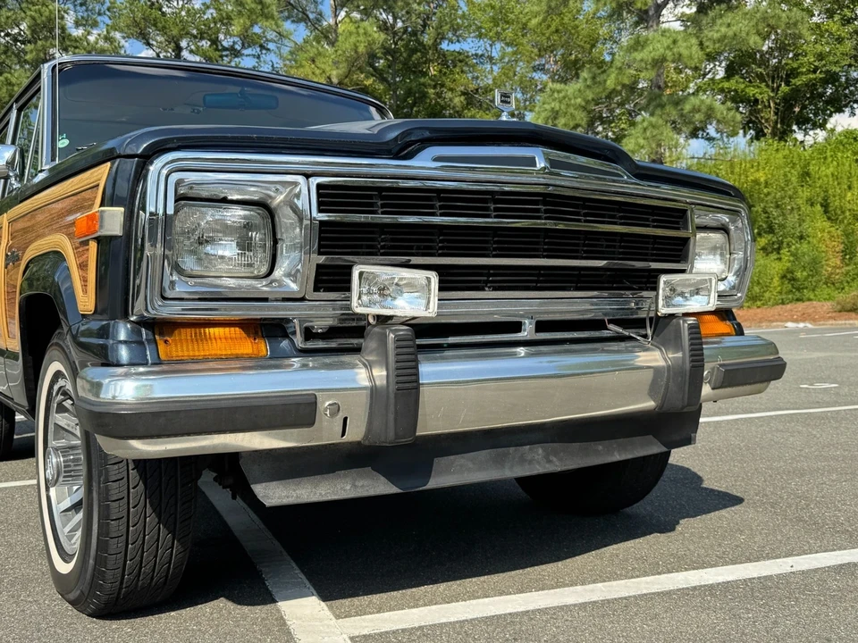 1988 Jeep SJ Wagoneer - Image 17 of 21
