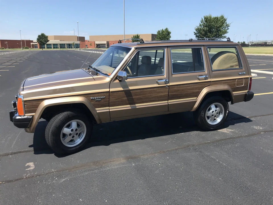 1988 Jeep XJ Wagoneer - Image 13 of 31