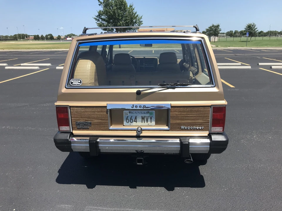 1988 Jeep XJ Wagoneer - Image 9 of 31