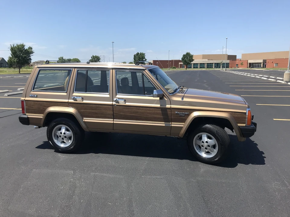 1988 Jeep XJ Wagoneer - Image 4 of 31