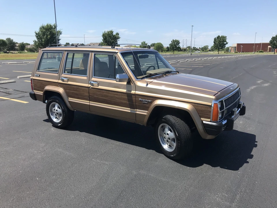 1988 Jeep XJ Wagoneer - Image 3 of 31