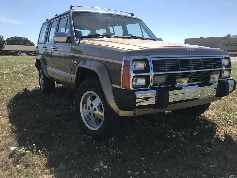 1988 Jeep XJ Wagoneer - Image 19 of 31