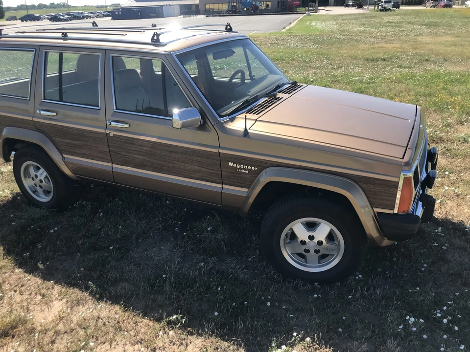 1988 Jeep XJ Wagoneer - Image 20 of 31