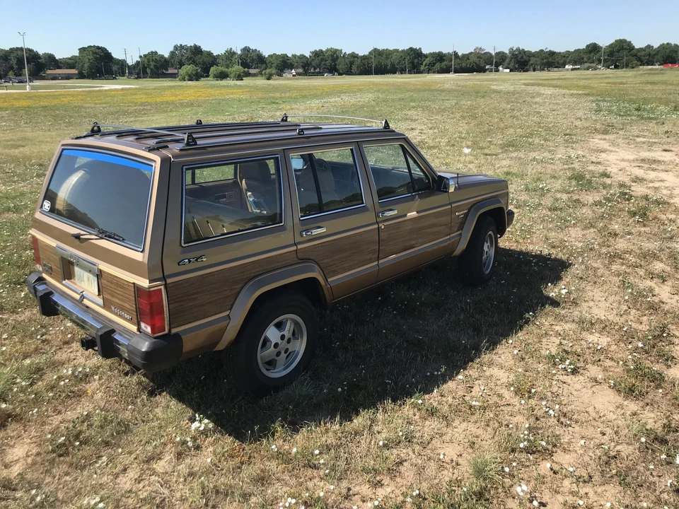 1988 Jeep XJ Wagoneer - Image 26 of 31