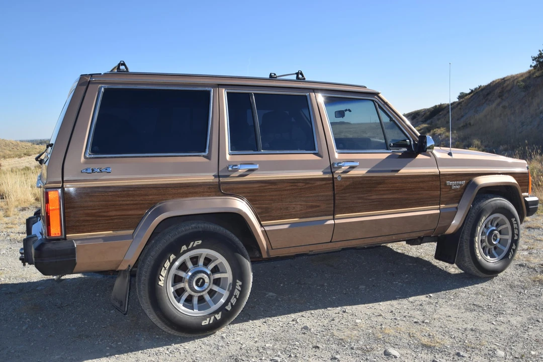 1988 Jeep XJ Wagoneer - Image 18 of 31